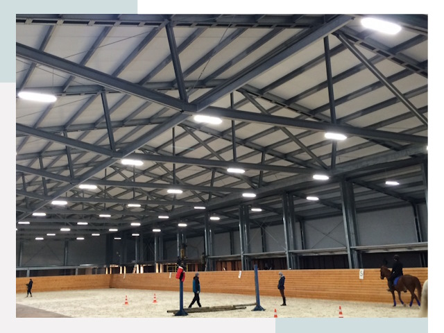 Строительство конных манежей от 620 руб в Прокопьевск